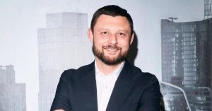 Президентом Российской академии художеств избран Василий Церетели