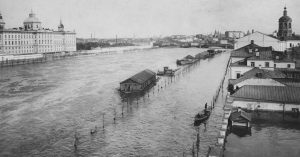 На Зубовском открылась выставка «Зарисовки забытой Москвы» — многие снимки показывают впервые