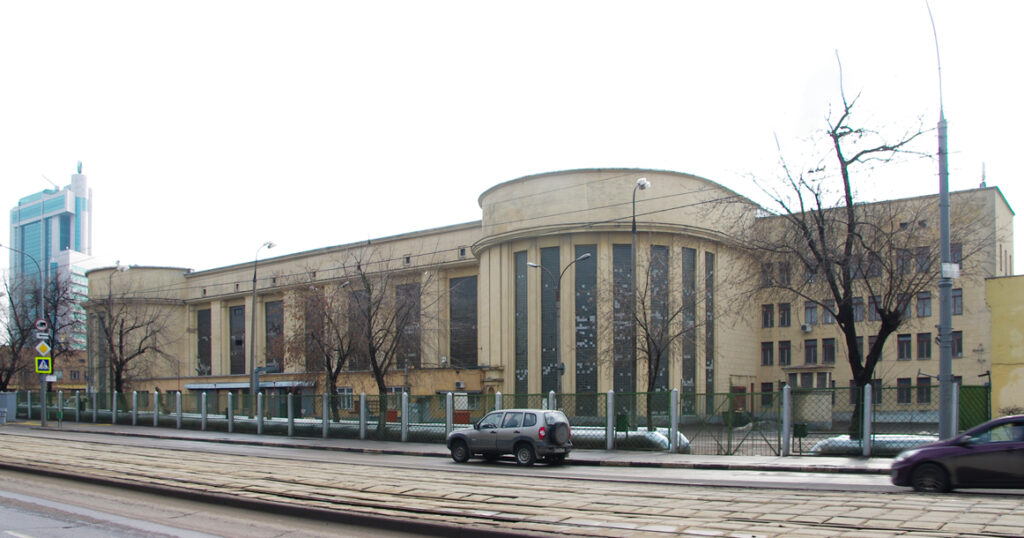 Дом недели: автобаза Академии наук на улице Вавилова