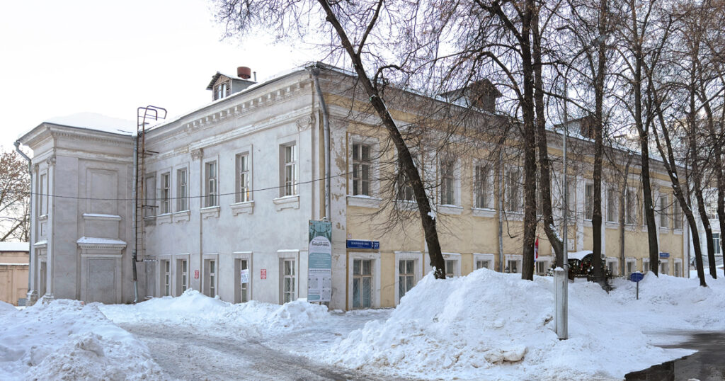 Дом недели: особняк Толстого — Борисовских на Земляном Валу