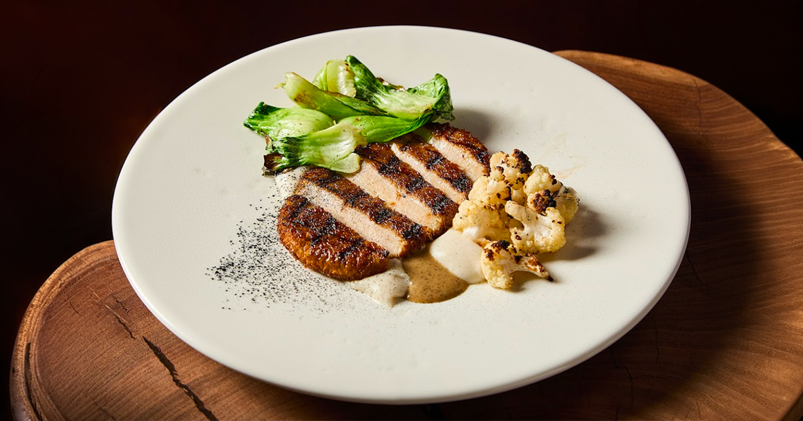 Стейк из ежовика и кокосовое сало: авторы Inspiro Neurobistro хотят, чтобы вы жили вечно