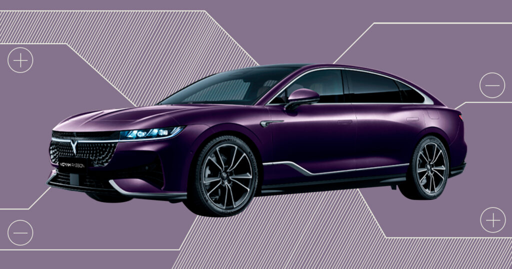 Поездка в новом седане Voyah Passion EVR будет в радость, если вы среднего роста