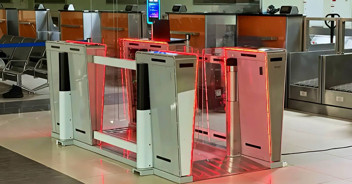 Шереметьево показал турникеты для посадки в самолет по биометрии