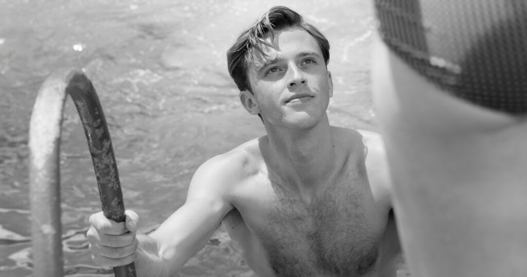 «Посторонний»: Франсуа Озон считает, что немного экзистенциализма нам сейчас не помешает