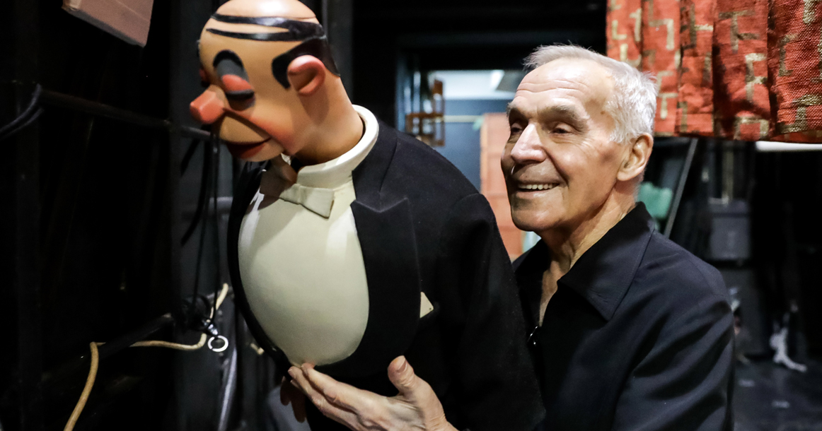 На 90-м году жизни умер народный артист Роберт Ляпидевский