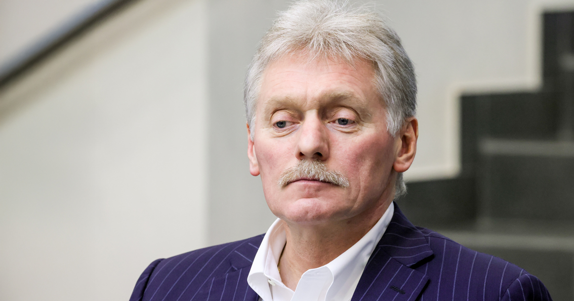 «Из-за террористической угрозы. И год не юбилейный» — Песков объяснил усеченный формат парада