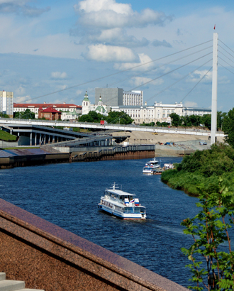 «Москвич за МКАДом»: в Тюмень за горячими источниками и настоящей сибирской кухней