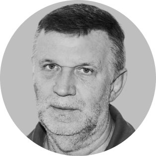 Александр Шаров