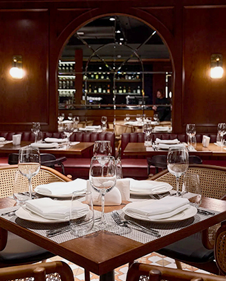 В «Артисте» при театре Табакова про сочетание брассери с итальянским меню можно сочинить пьесу