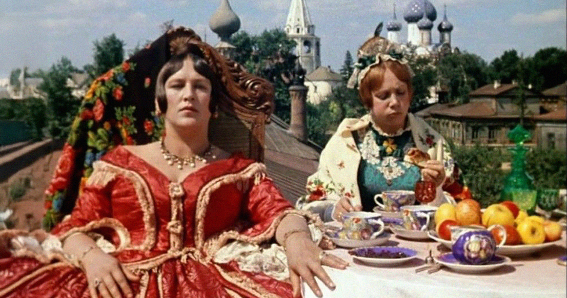 Каждый второй москвич проведет майские праздники дома