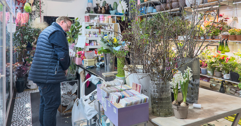 Сарафанное радио и энтузиазм: как малый бизнес адаптируется к миру без мобильного интернета