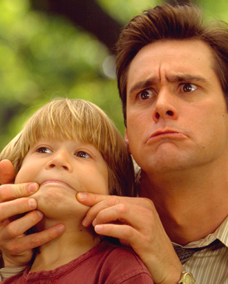 На круглом столе в Думе предложили платить отцам по миллиону в год за то, что они не уходят из семей