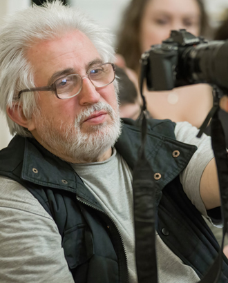 Умер главный летописец театральной Москвы фотограф Владимир Луповской