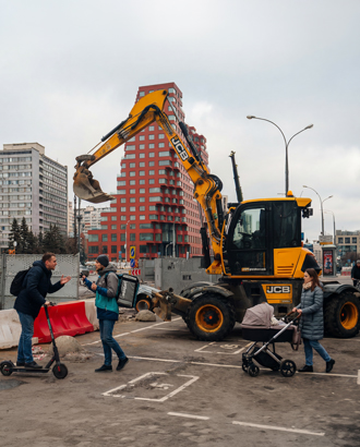 Марафон, ремонт, Шекспир — почему в Москве всегда все перекрыто?