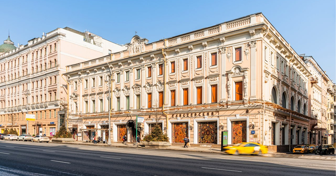 В «Елисеевском» в выходные пройдет предаукционная выставка «Архитектура мечты»