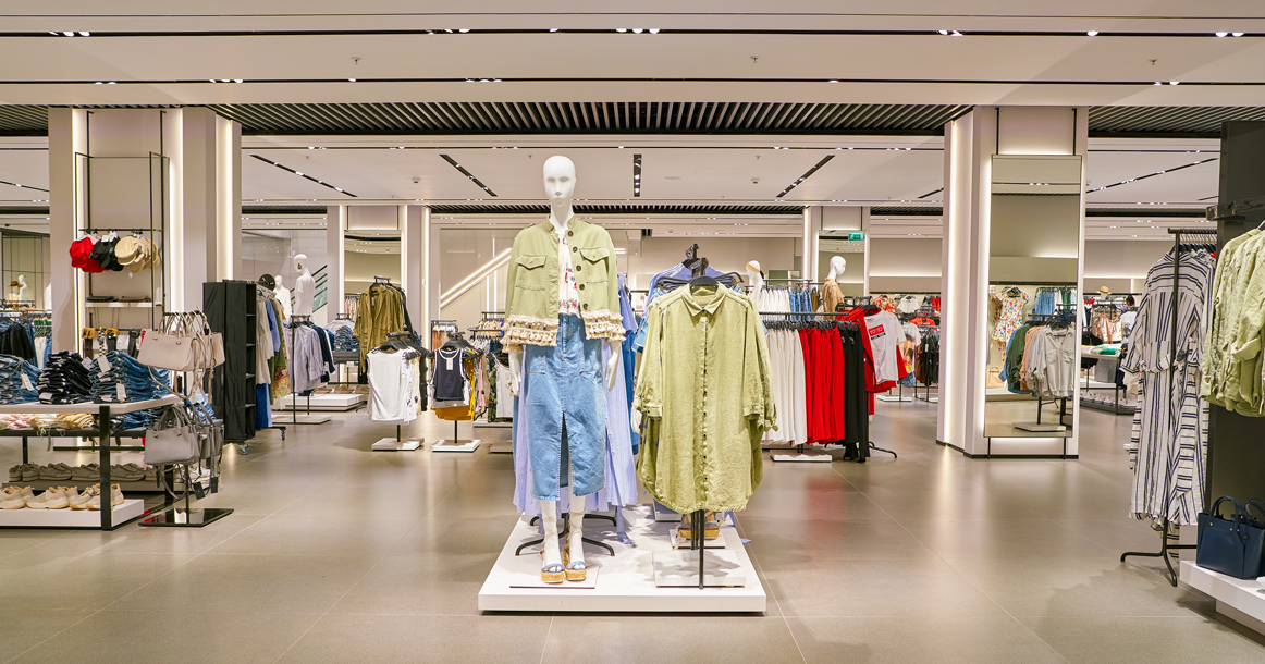 Аналитики: до 40% магазинов одежды не переживут 2026-й