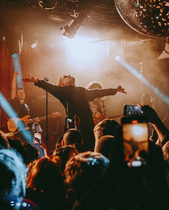 «Лучший из сохранившихся в Москве»: клубу «16 Тонн» исполнилось 30 лет