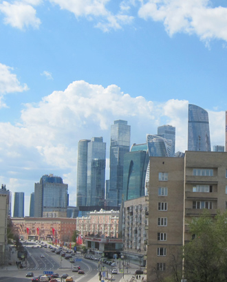 Вид из моего окна: на Большую Дорогомиловскую улицу