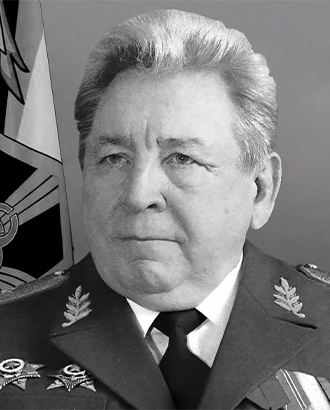 Умер экс-начальник войск химзащиты Станислав Петров