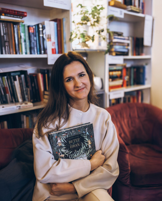 Почему вы должны меня знать: основательница книжного и кофейни «ДоброЛавка» Ольга Рощина