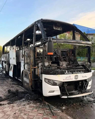 Семь человек погибли в результате атаки дрона на автобус Москва — Симферополь в Енакиево