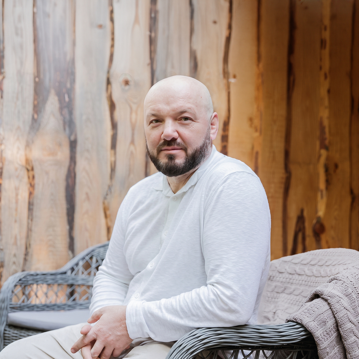 Почему вы должны меня знать: владелец банного комплекса «Молодея» Владимир Иванов