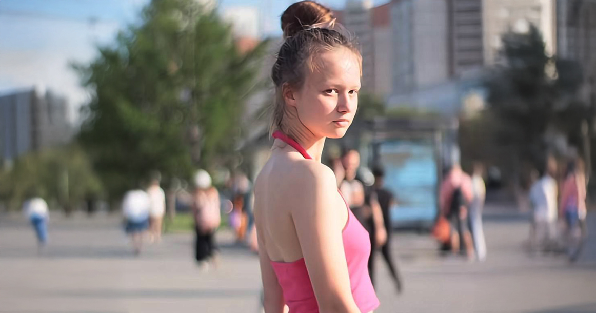Сегодня в суде Анастасия Брагина пожаловалась, что на распространение порно ее толкнула детская травма