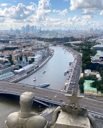Вид из моего окна: из высотки на Котельнической