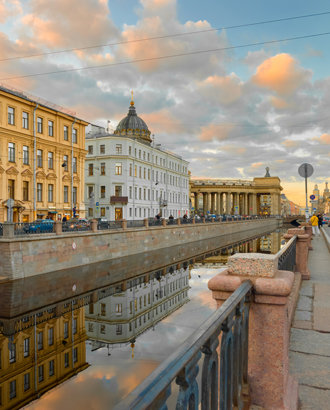 Петербург потеснил Москву в топе недоступности жилья