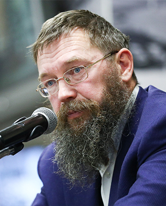 «Радуемся всем сердцем» — из-за проблем с бензином Стерлигов призвал пересаживаться на лошадей