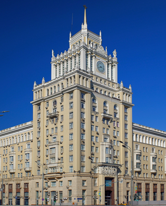 Началась реставрация легендарной гостиницы «Пекин»