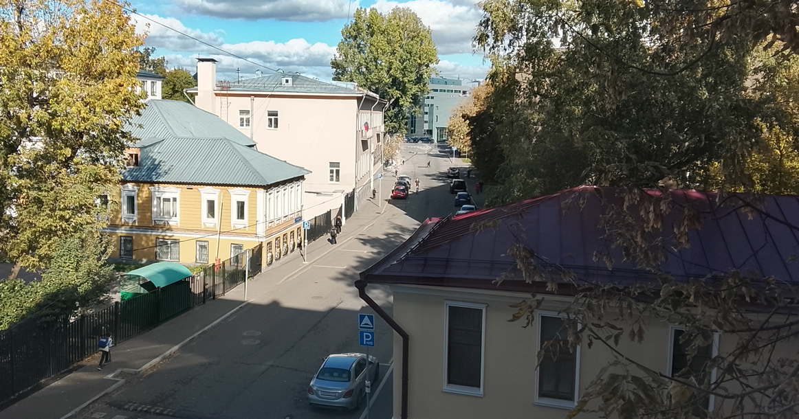 Вид из моего окна: на Товарищеский переулок