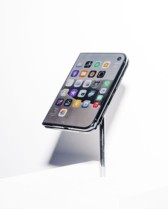 В ReStore представили iPhone Duo