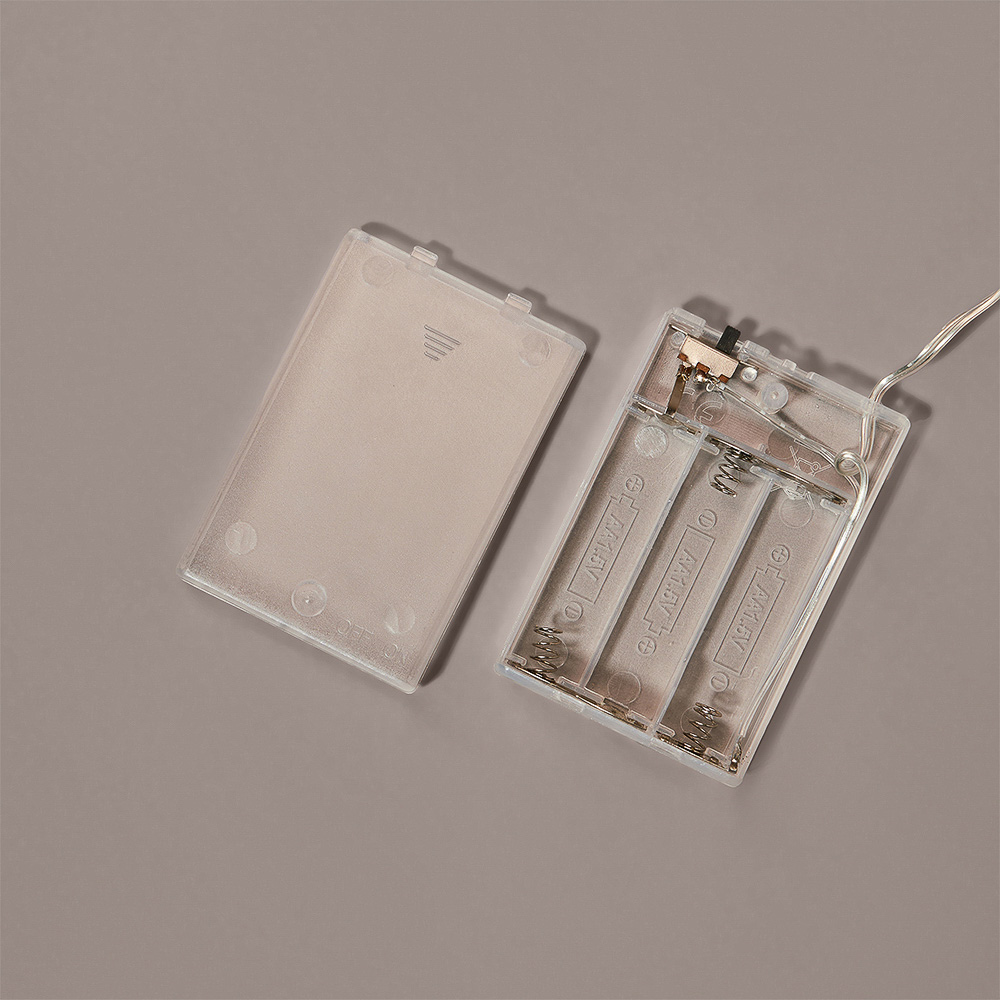 СНОУ БУМ Гирлянда эл. нить росы медь "Золотые звезды", 5м, 50LED, шампань, пост.св., 3хАА - #13