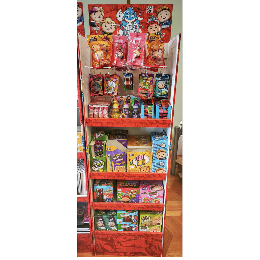 Стойка "Русские Супергерои", гофрокартон, 510*310*1700мм. В комплекте: 4шт. полки + база; 10 шт. крю - #1