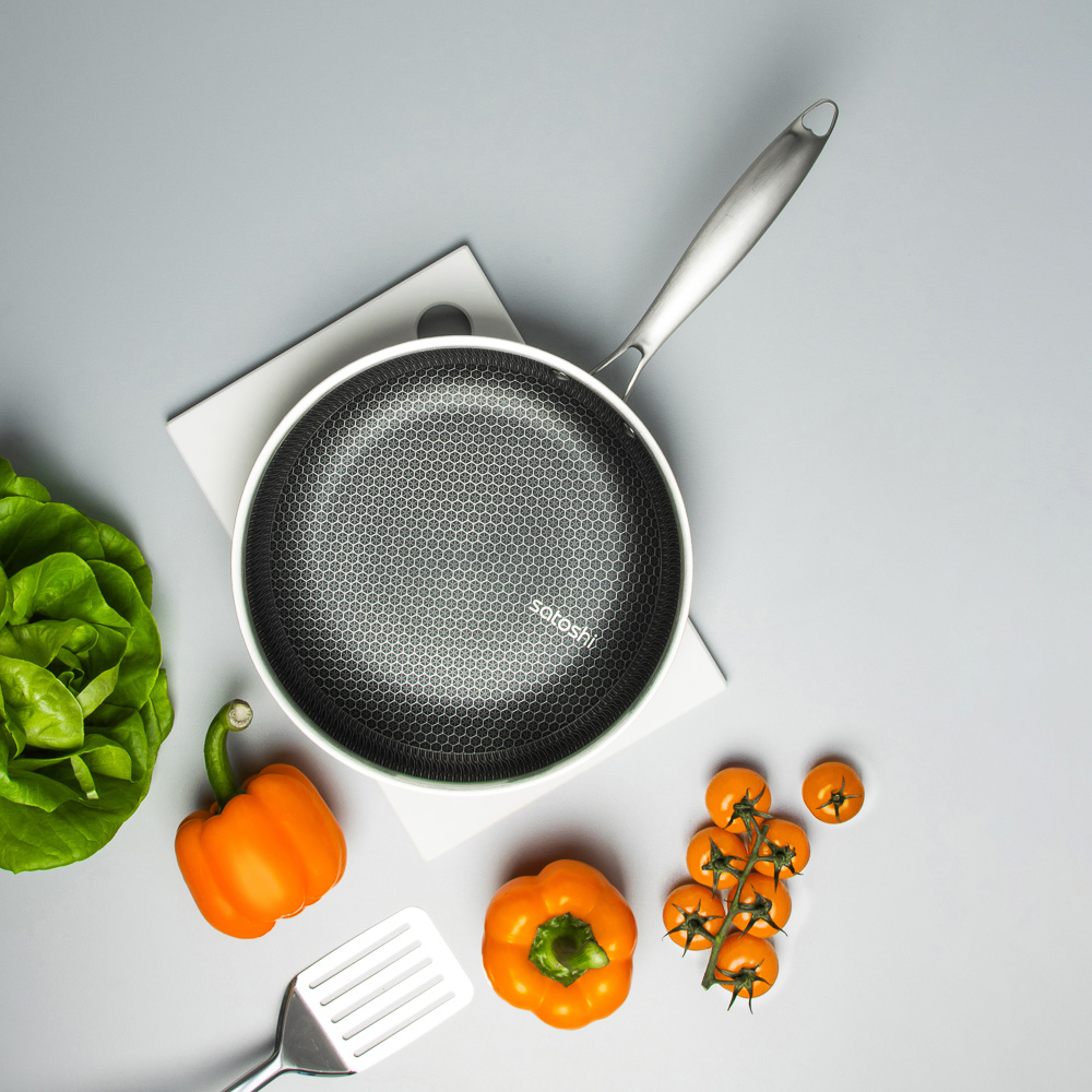 SATOSHI Савона Сковорода Triply 3-х слойная 26х5,0см, нерж.сталь 18/10, антиприг.покр. "соты", инд - #14