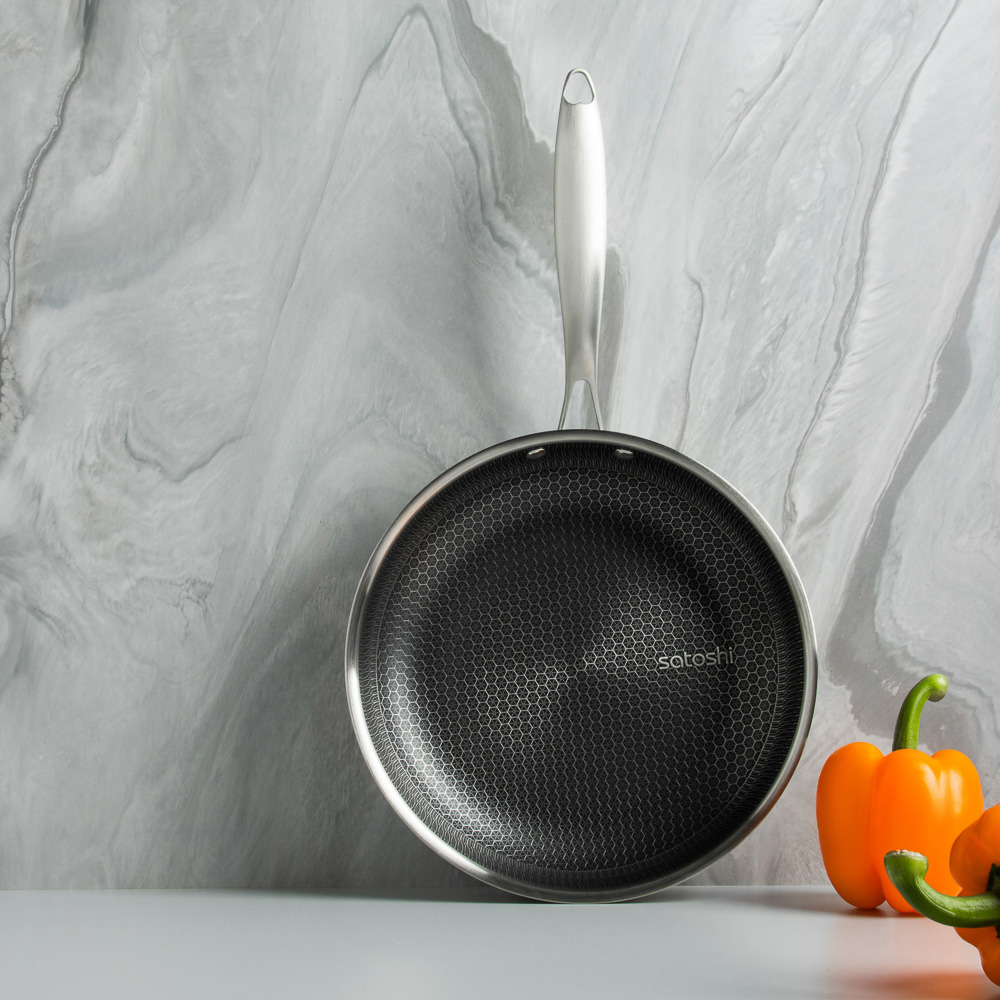 SATOSHI Савона Сковорода Triply 3-х слойная 26х5,0см, нерж.сталь 18/10, антиприг.покр. "соты", инд - #12