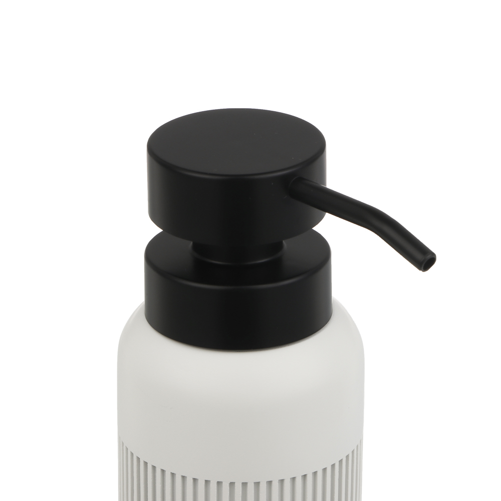 Диспенсер для жидкого мыла тм VETTA Модена, 230мл, полирезин, молочный, 7x7x15см - #2