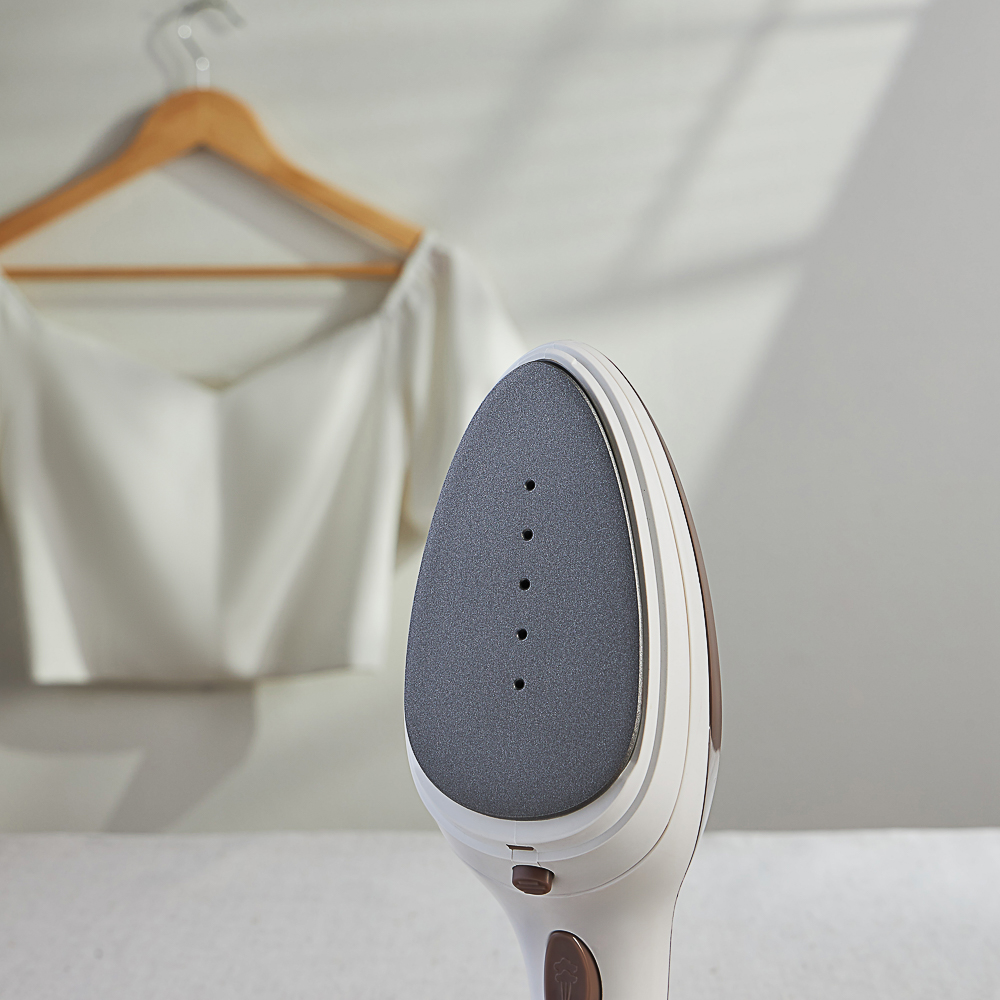 LEBEN Щётка-отпариватель-утюг 1000Вт, тефл. покрыт, терморегулятор, резевр. 100мл, пар 15гр.мин. - #10