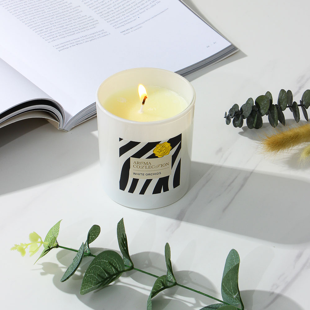 BY Свеча ароматическая в подсвечнике, 200 г, аромат (WHITE ORHIDS) - #3