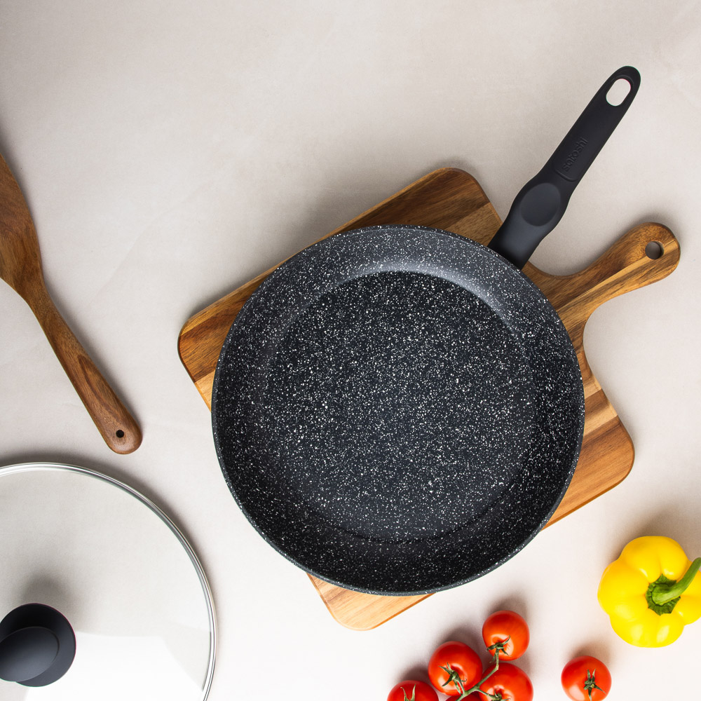 SATOSHI Стоун Сковорода литая с крышкой d28см, антипригарное покрытие мрамор, индукция - #17