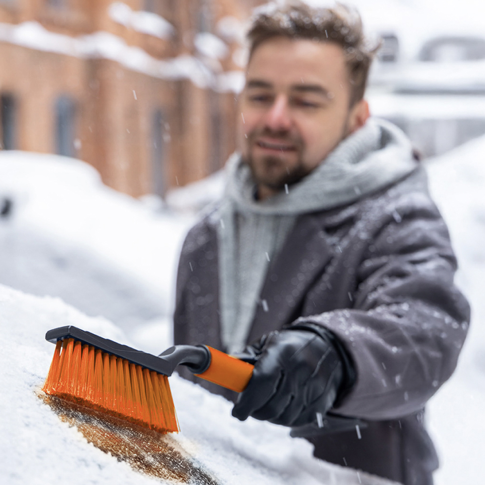 ЕРМАК Щетка для уборки снега с распушенной щетиной+скребок, 45.5см - #7