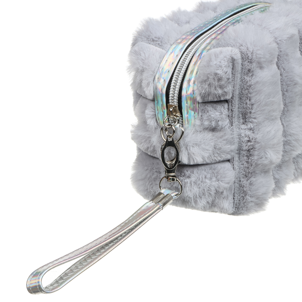 ЮL Косметичка из искусственного меха Флаффи, 100% ПЭ, 18х10х7см, 2 цвета - #4