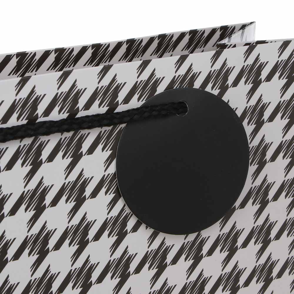 Пакет тм Fntastic подарочный, принт, с шильдиком, 32x26x10 см, бумага, 3 диз. - #3