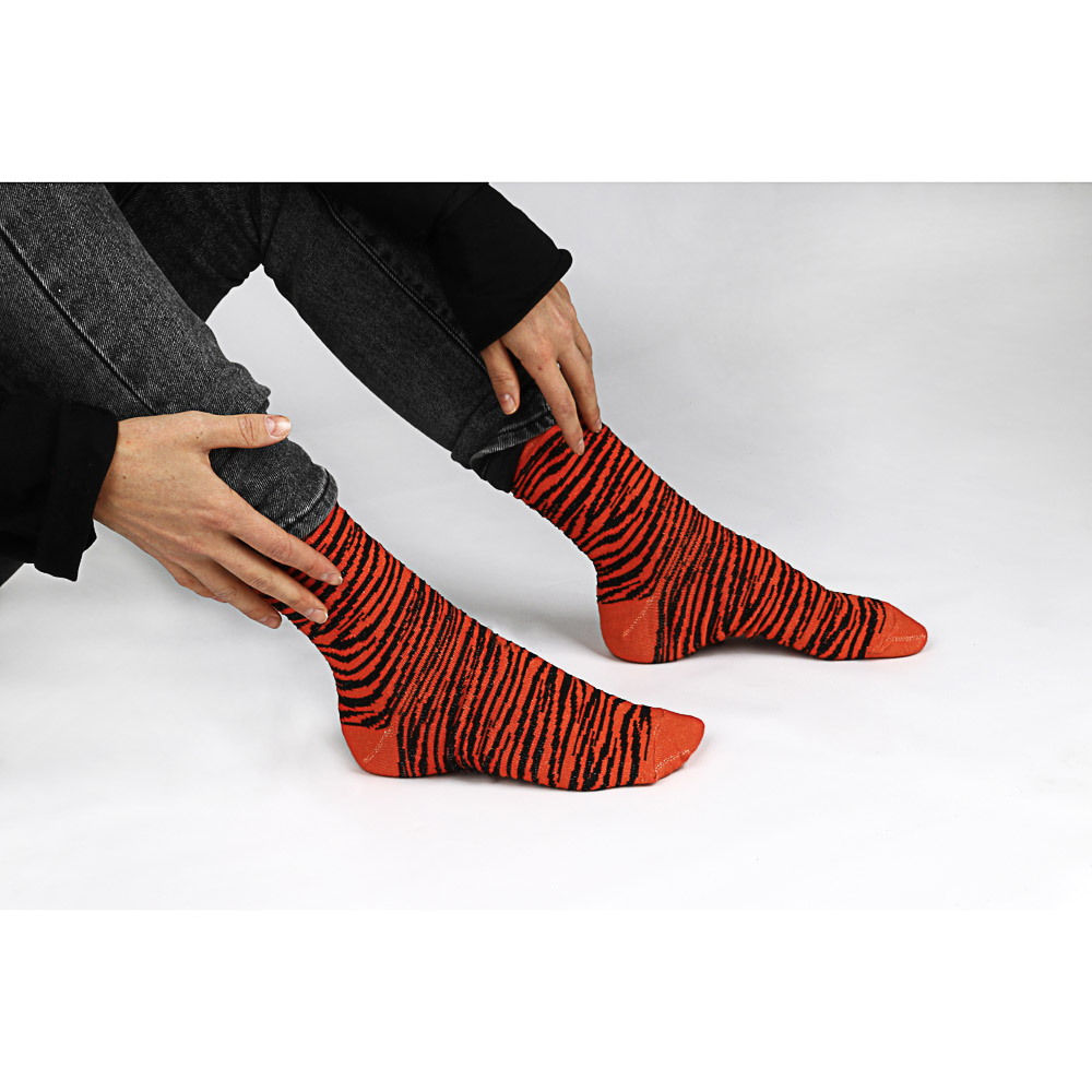Носки сувенирные Сноубум "Тигры" в жестяной банке - #8