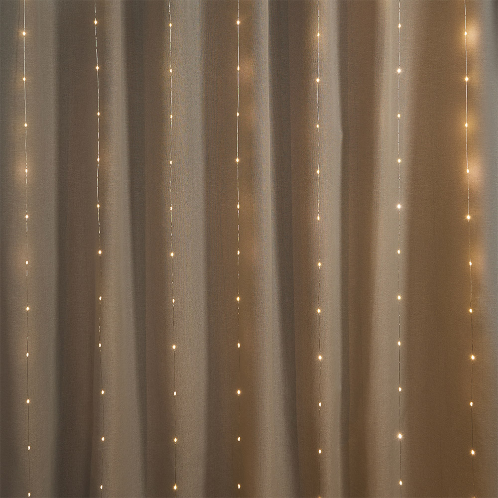 СНОУ БУМ Гирлянда эл. занавес нить 300 LED, 3х3м, 10 нитей, шампань, пост. свечение,медь, 220В, 50Гц - #11