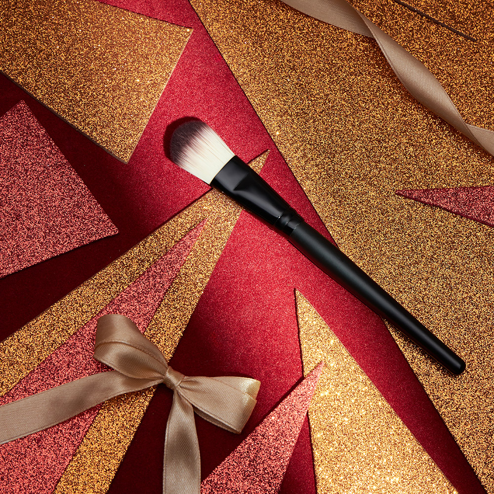 ЮНИLOOK Кисть для нанесения тональной основы/масок, дерево, синтетич.нейлон, 17,5см, черный, 26905-5 - #16