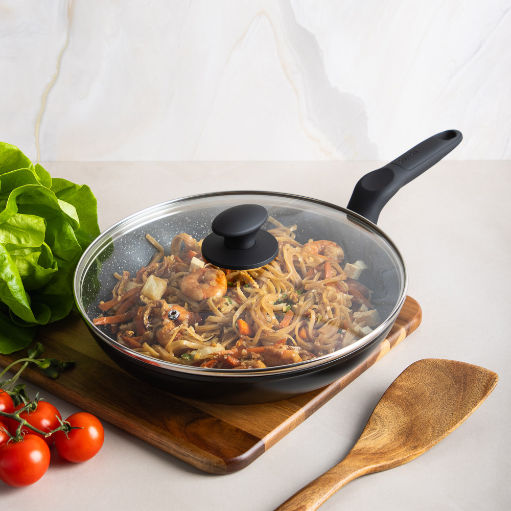 SATOSHI Стоун Сковорода литая с крышкой d28см, антипригарное покрытие мрамор, индукция - #11