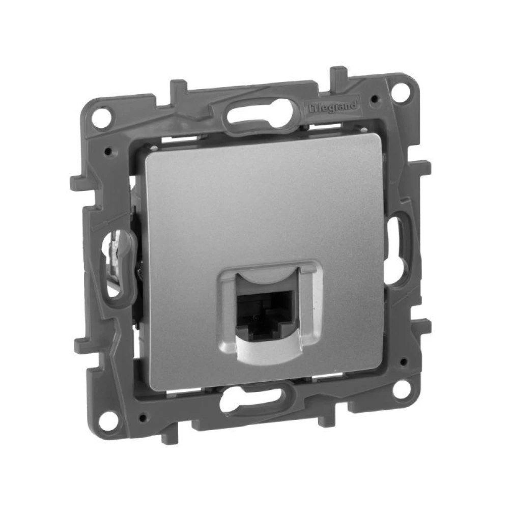 Розетка компьютерная 1-м СП Etika RJ45 кат.5E UTP механизм алюм. IEK 672441