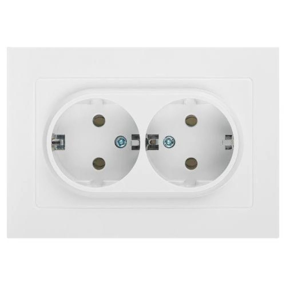Розетка 2-м СП Accent 6-205-01 16А IP20 250В 2P+E Schuko AL/CU бел. Intro Б0063485
